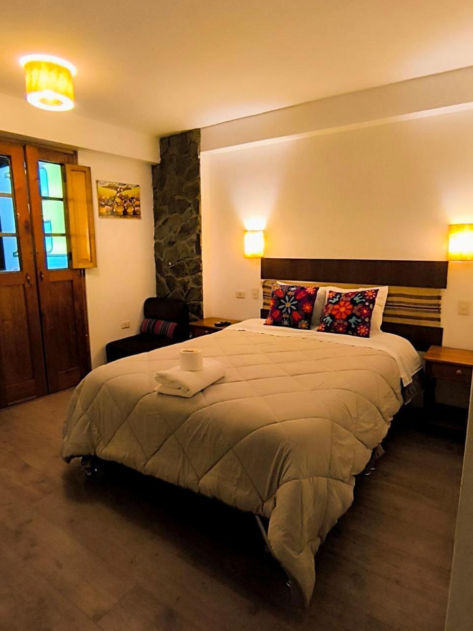 Hostal Balcon De Piedra 우루밤바 외부 사진